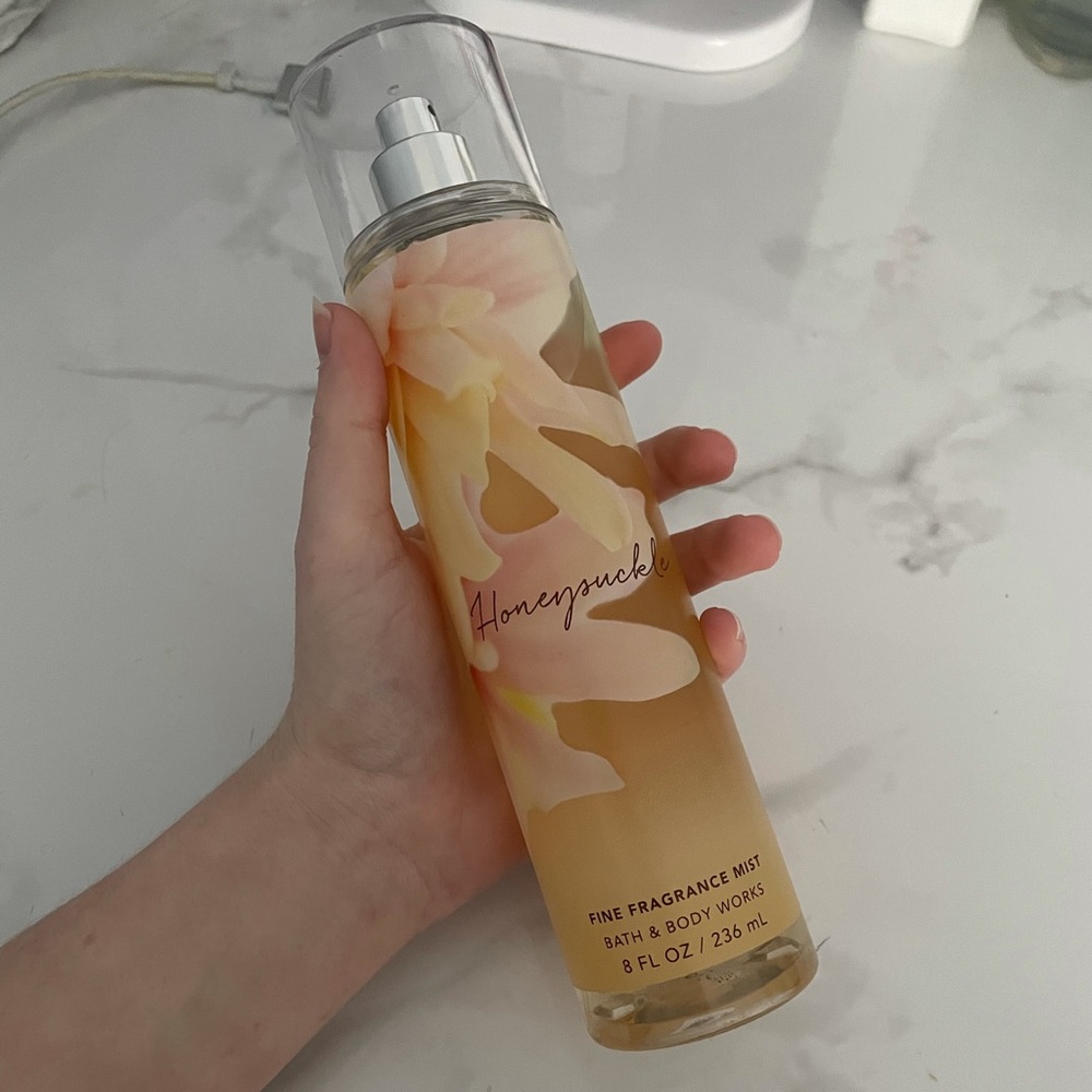 Bath and Body Works Honeysuckle Fragrance Mist